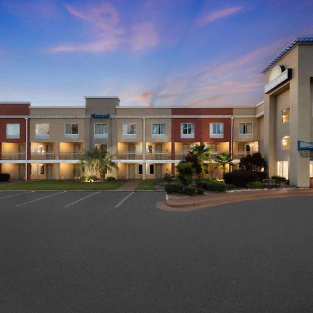 Days Inn By Wyndham Florence Near Civic Center Buitenkant foto