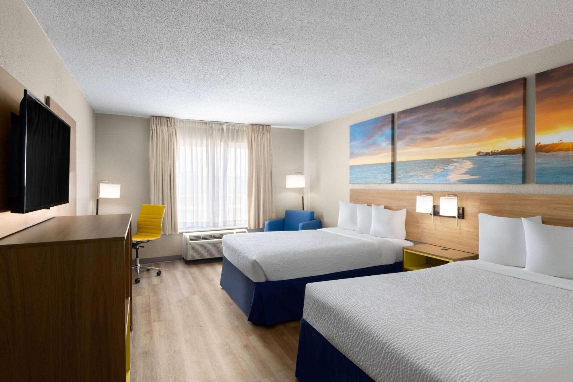 Days Inn By Wyndham Florence Near Civic Center Buitenkant foto